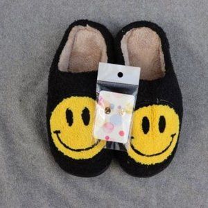Smiley Face Slippers with Smiley earrings